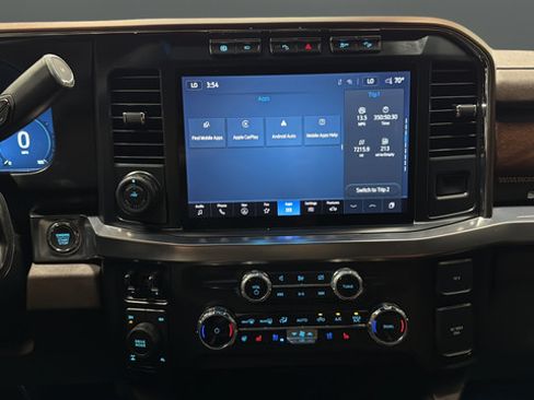 Used 2024 Ford F350 King Ranch AWD/4WD image 14