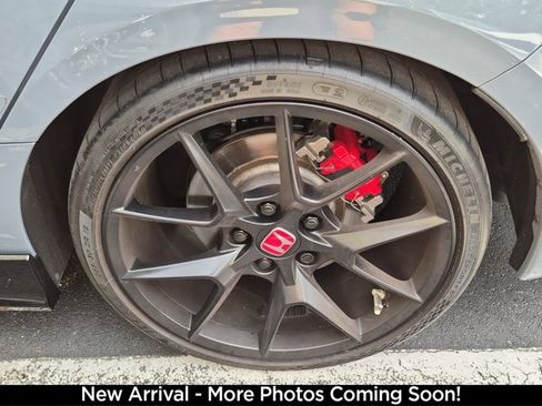 Certified 2023 Honda Civic Type R image 4