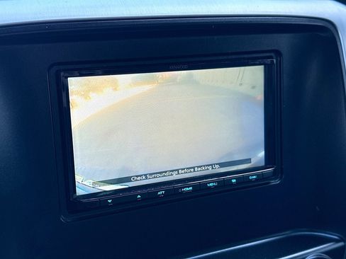 Used 2017 GMC Sierra 1500 SLE image 13