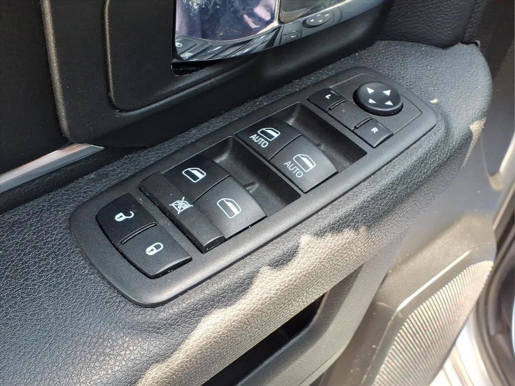 Used 2021 RAM 1500 Warlock AWD/4WD image 16