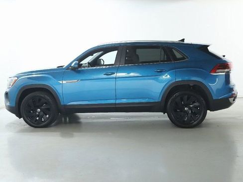 Used 2024 Volkswagen Atlas Cross Sport SE w/ Black Wheel Package FWD image 37
