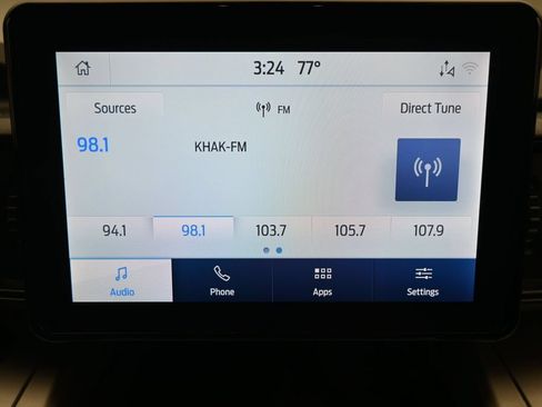 Used 2020 Ford Explorer XLT w/ Comfort Package AWD/4WD image 21
