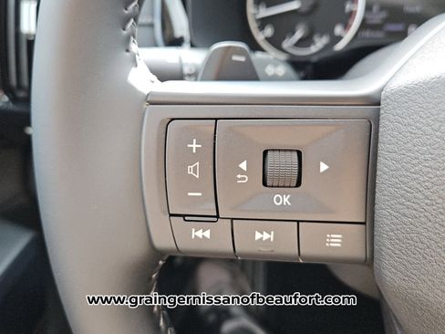New 2026 Nissan Pathfinder SV FWD image 12