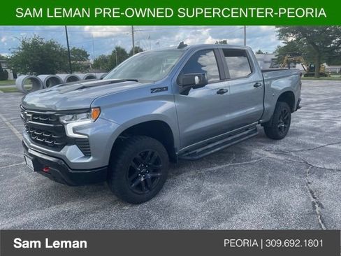 Used 2023 Chevrolet Silverado 1500 LT Trail Boss w/ LT Trail Boss Premium Package AWD/4WD image 2