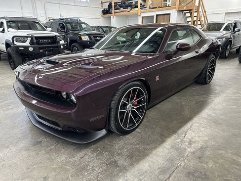 Used 2021 Dodge Challenger R/T Scat Pack RWD image 6