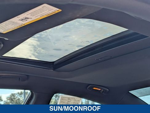 Used 2016 Dodge Charger SRT Hellcat w/ Harman/Kardon Audio Group image 21