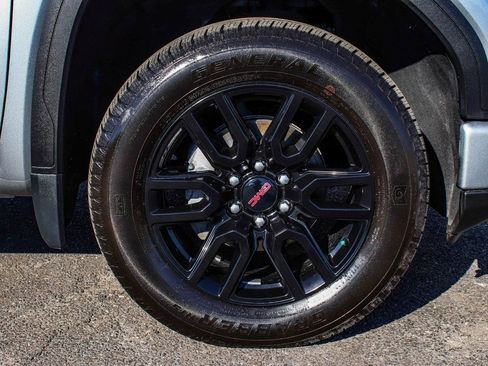 Used 2023 GMC Sierra 1500 Elevation image 7