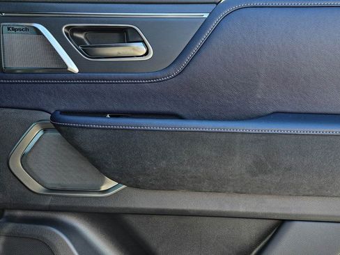 New 2026 INFINITI QX80 4WD w/ Sport Exterior Package image 39