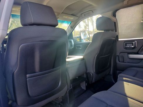Used 2015 Chevrolet Silverado 2500 LT w/ LT Fleet Convenience Package AWD/4WD image 18