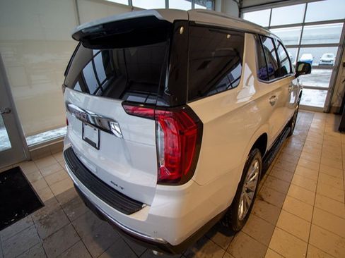 Used 2021 GMC Yukon SLT w/ SLT Luxury Plus Package image 7
