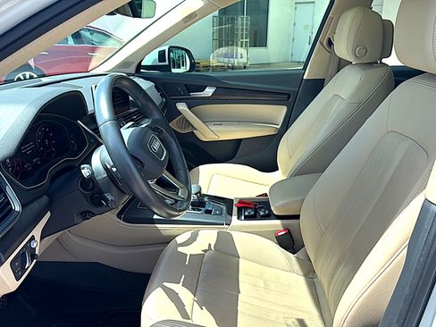 Used 2019 Audi Q5 Prestige w/ Prestige Package AWD/4WD image 7