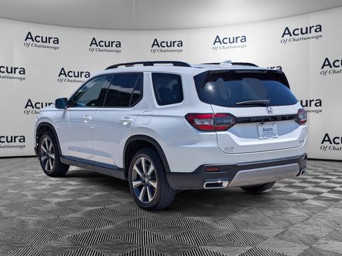 Used 2024 Honda Pilot Elite image 7