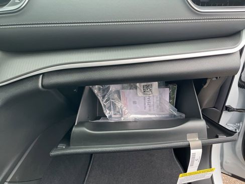 New 2025 Jeep Grand Cherokee L Altitude image 42