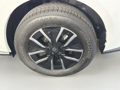 Used 2026 Toyota bZ FWD image 11