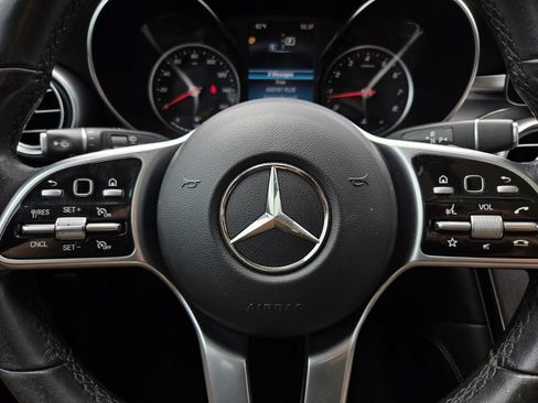 Used 2021 Mercedes-Benz GLC 300 image 26