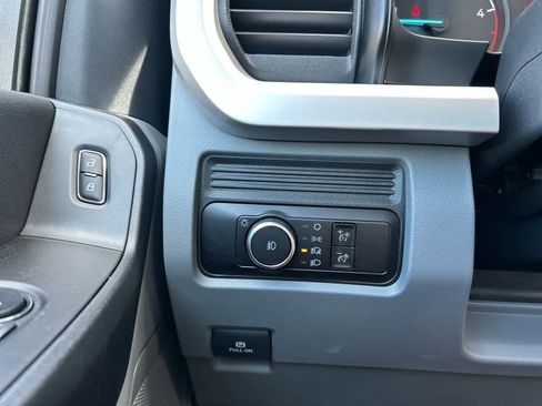 New 2025 Ford F550 4x4 Regular Cab Super Duty image 20