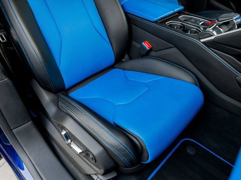 Used 2020 Lamborghini Urus image 65