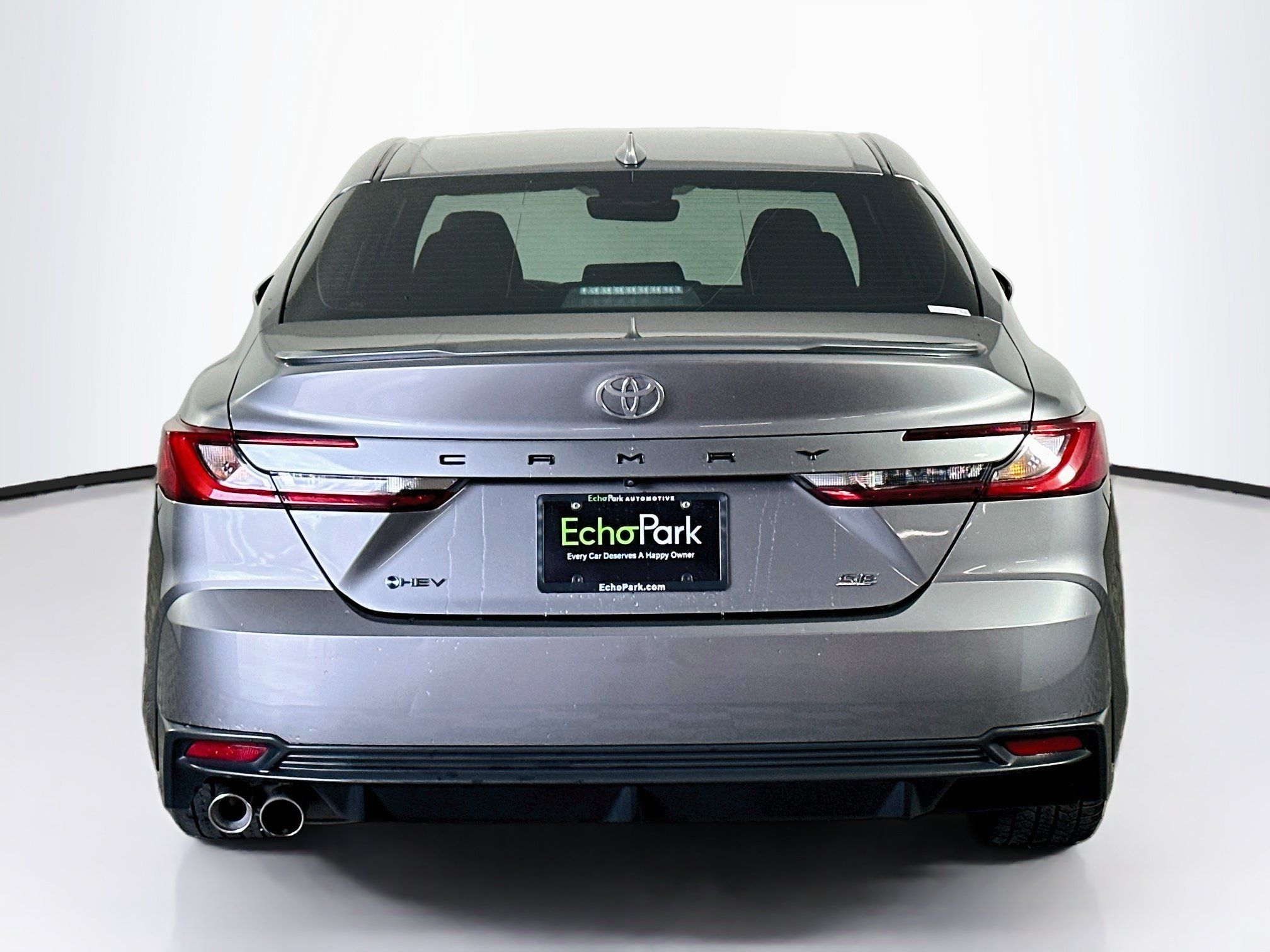 Used 2025 Toyota Camry SE w/ Multimedia Upgrade Package FWD image 7