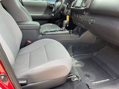 Used 2019 Toyota Tacoma SR w/ SR Convenience Package RWD image 25