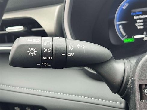 Certified 2025 Toyota Highlander Limited image 29