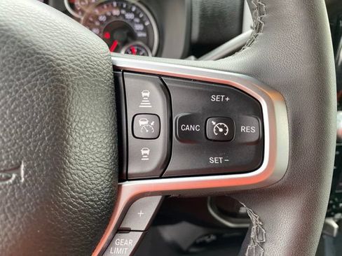 Used 2025 RAM 2500 Big Horn AWD/4WD image 20