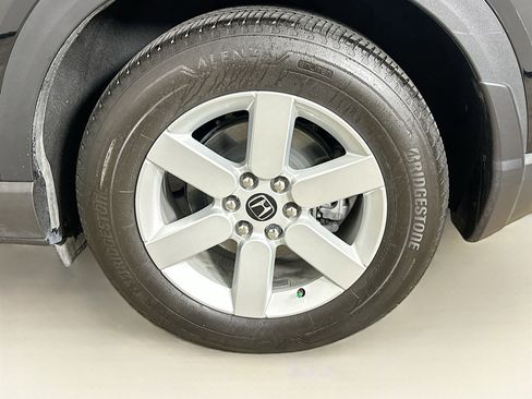 Used 2024 Honda Prologue EX image 11