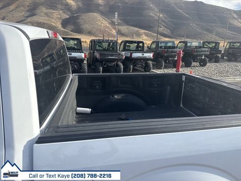 Used 2015 Ford F150 XLT w/ Trailer Tow Package image 4