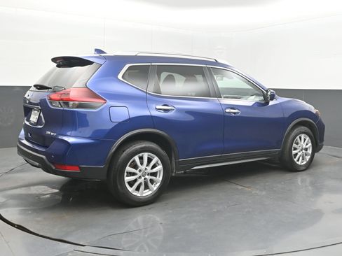 Used 2019 Nissan Rogue SV AWD/4WD image 7