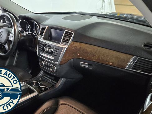 Used 2015 Mercedes-Benz ML 350 4MATIC image 33