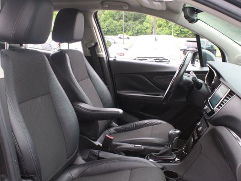 Used 2017 Buick Encore Sport Touring w/ Safety Package FWD image 32