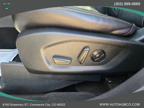 Used 2019 Ford Explorer Platinum AWD/4WD image 28