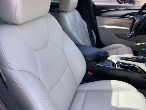 Used 2023 Cadillac CT4 Luxury w/ Sun And Sound Package RWD image 24