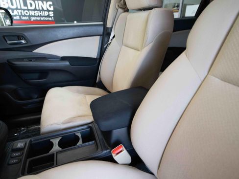 Used 2016 Honda CR-V EX image 10