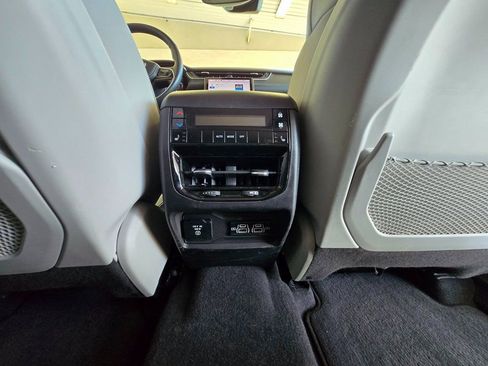 Used 2021 Jeep Grand Cherokee L Overland image 29