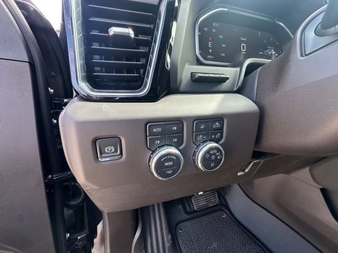 New 2026 GMC Sierra 2500 Denali w/ Denali Reserve Package AWD/4WD image 17