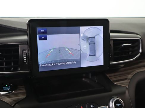 Used 2020 Ford Explorer Limited image 6