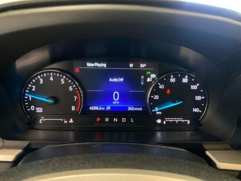 Certified 2022 Ford Explorer XLT w/ Equipment Group 202A image 21