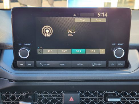 Certified 2025 Honda Accord SE image 11