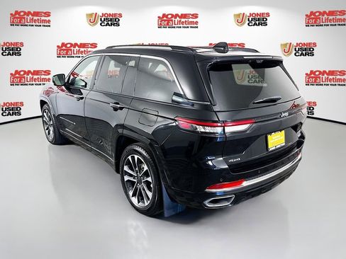 Used 2023 Jeep Grand Cherokee Overland w/ Luxury Tech Group IV image 2