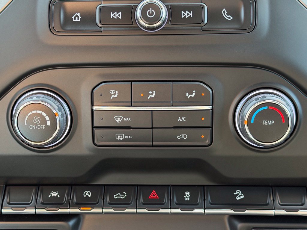 Used 2024 Chevrolet Silverado 1500 Custom Trail Boss AWD/4WD image 14