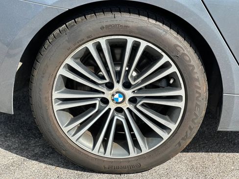 Used 2019 BMW 530i xDrive w/ Convenience Package AWD/4WD image 28