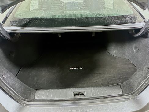 Used 2022 Nissan Sentra SV w/ All-Weather Package image 26