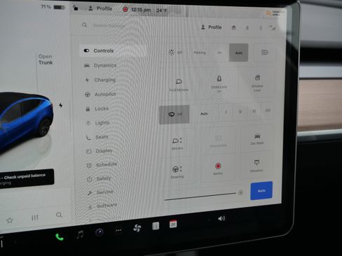 Used 2024 Tesla Model Y Long Range image 28