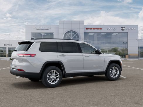 New 2025 Jeep Grand Cherokee L Laredo w/ Luxury Tech Group I image 21