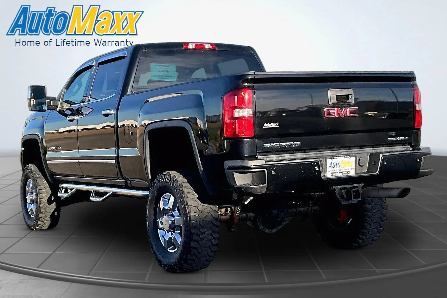 Used 2016 GMC Sierra 3500 Denali w/ Snow Plow Prep Package AWD/4WD image 5
