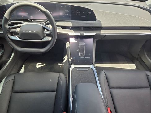 Used 2025 Lucid Air Touring AWD/4WD image 24