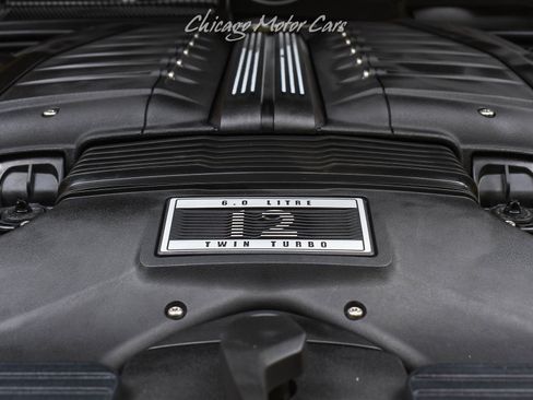 Used 2017 Bentley Bentayga image 60