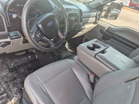 Used 2017 Ford F250 XL RWD image 12