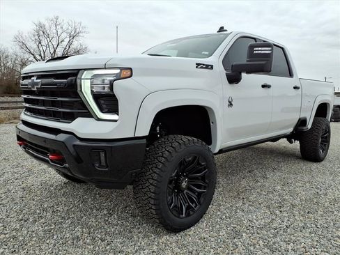 New 2026 Chevrolet Silverado 2500 LT w/ Trail Boss Package image 4