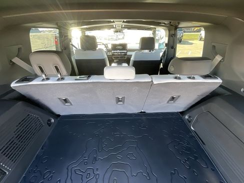 New 2025 GMC Hummer EV 2X image 6